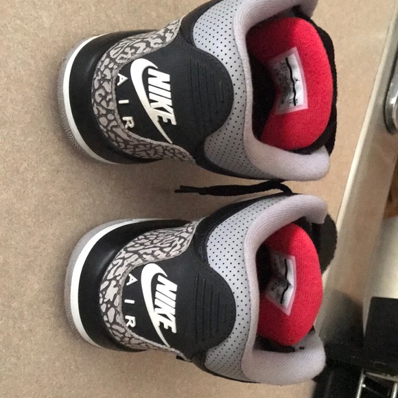 Jordan retro “Black Cement” 3s - Picture 3 of 4